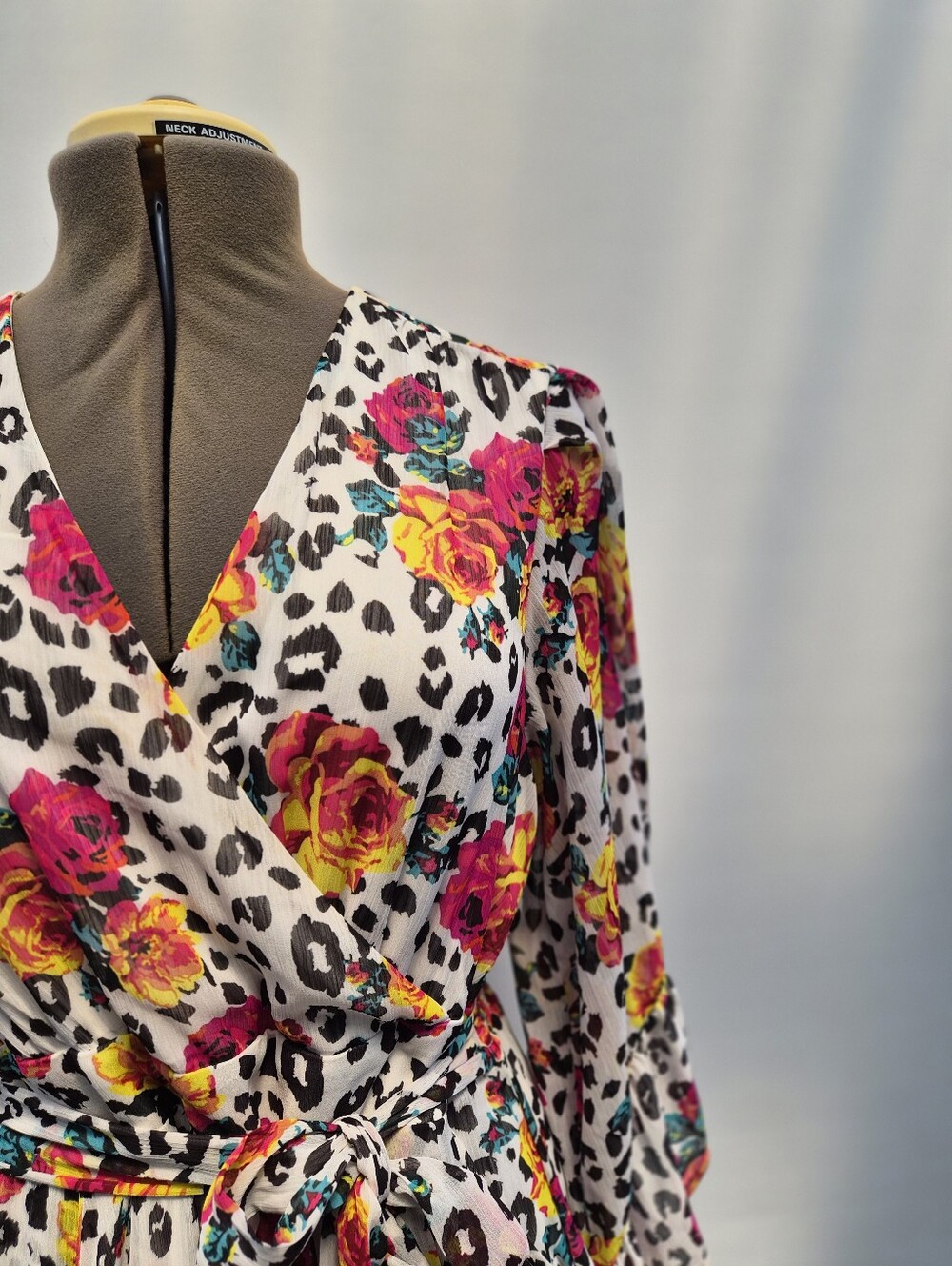 Torrid x Betsey Johnson Collab Limited Edition Leopard Floral Dress Size 1 1x - Picture 8 of 15
